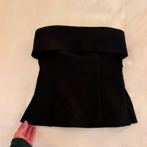 Babaton Elegant Black Strapless Element Tube Top (Re)ssential Aritzia structured - Picture 8 of 12